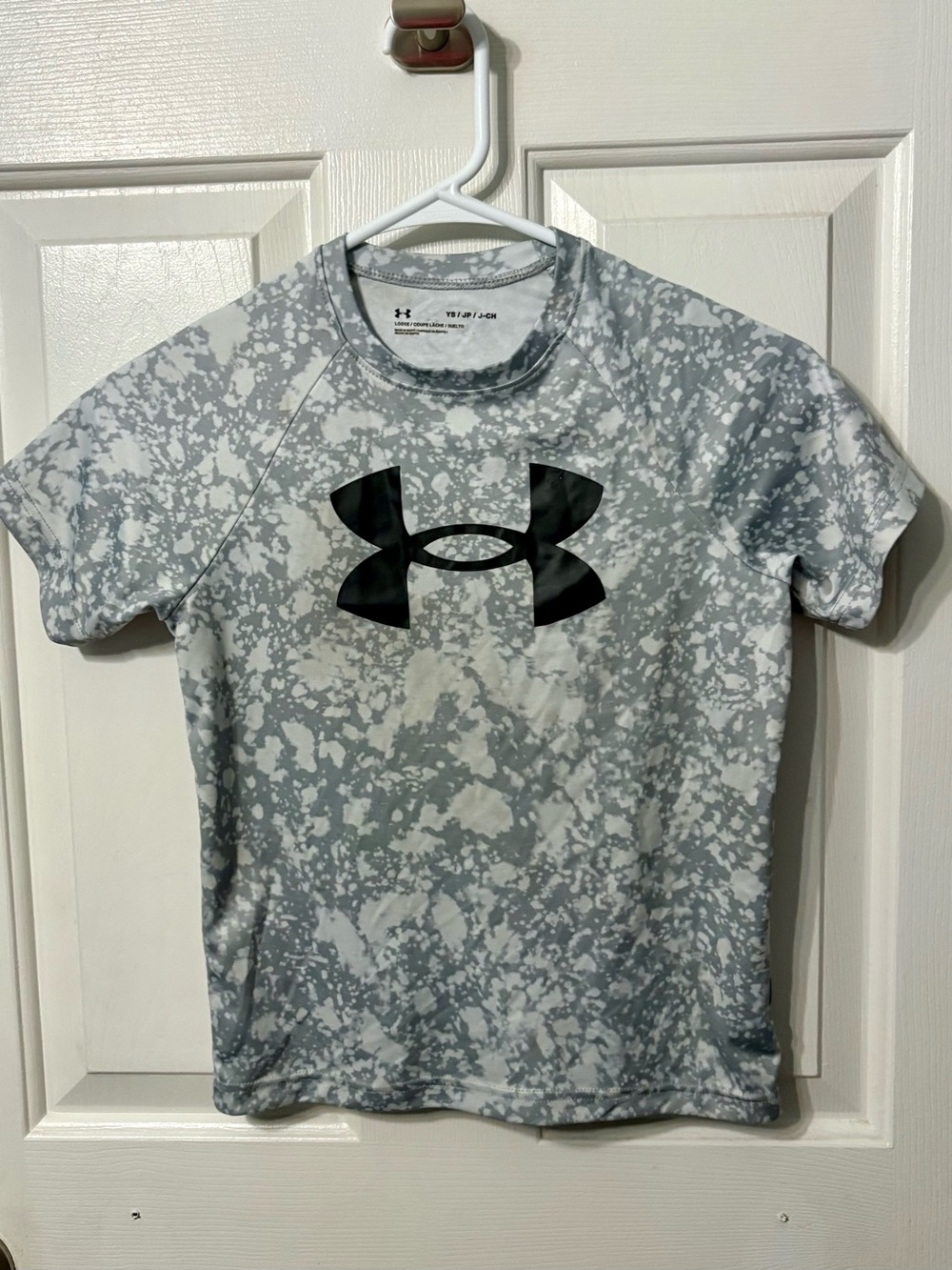 Under Armour Kids White and Gray Splatter Logo Tee